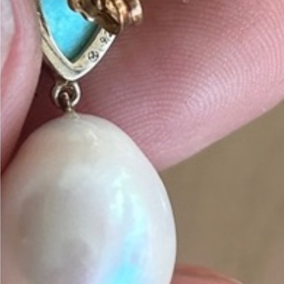 Mejuri pearl and turquoise drop earrings - Picture 3 of 4